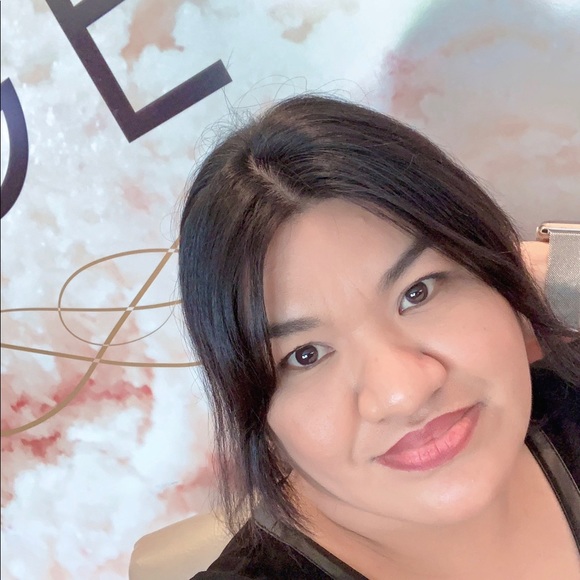 Meet your Posher, Doreen - Picture 1 of 1